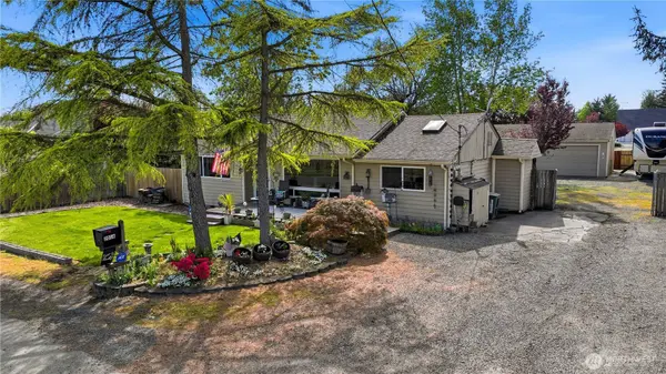 2016 E 63rd AVE, Fife, WA 98424