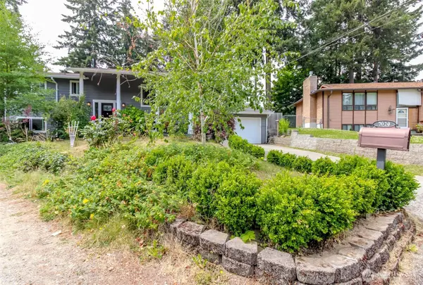 7020 E Homestead CT, Tacoma, WA 98404