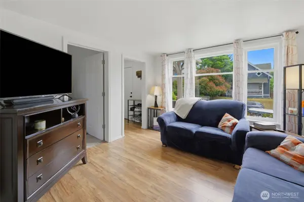 3734 E I ST, Tacoma, WA 98404
