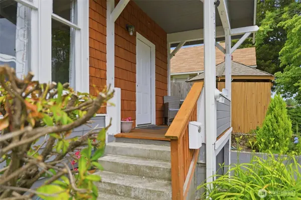 3734 E I ST, Tacoma, WA 98404