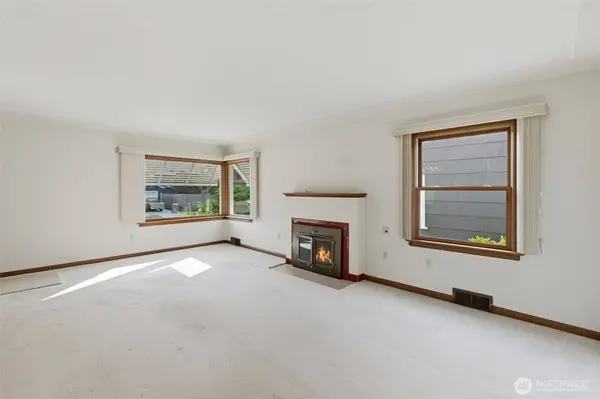 1015 N Sheridan AVE, Tacoma, WA 98403