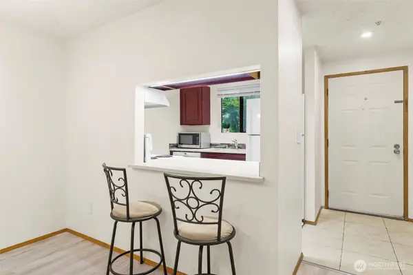 3322 I ST NE #E203, Auburn, WA 98002