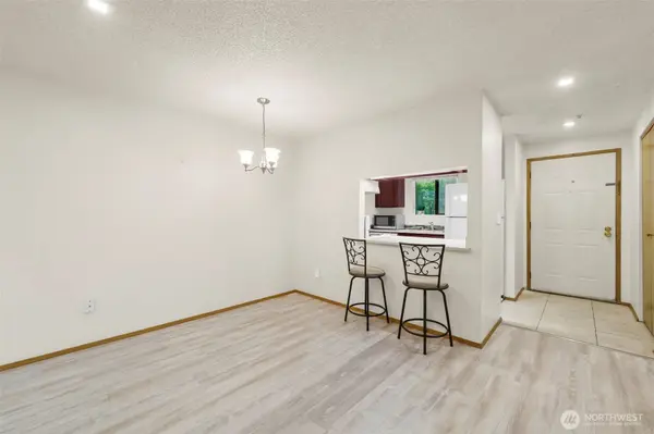 3322 I ST NE #E203, Auburn, WA 98002