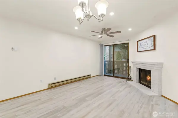 3322 I ST NE #E203, Auburn, WA 98002