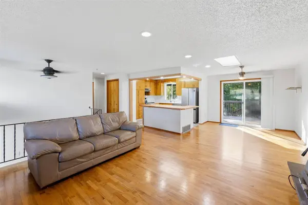 10708 110th ST SW, Lakewood, WA 98498