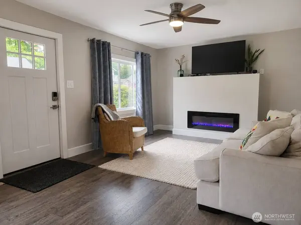 1506 Bloomington AVE, Bremerton, WA 98312