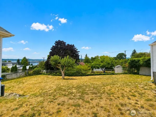 1133 Hayward AVE, Bremerton, WA 98310