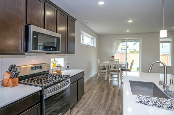 3843 SW Sylvia CT, Port Orchard, WA 98367