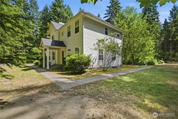 11848 Carriage Place SE, Olalla, WA 98359
