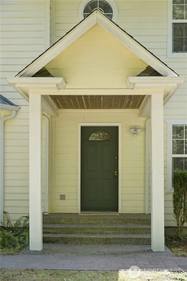 11848 Carriage Place SE, Olalla, WA 98359