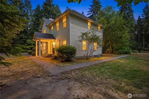 11848 Carriage Place SE, Olalla, WA 98359