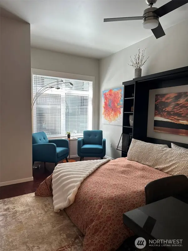 2721 1st Avenue #103, Seattle, WA 98121