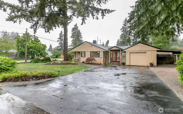 8223 Sherwood Forest ST SW, Lakewood, WA 98498
