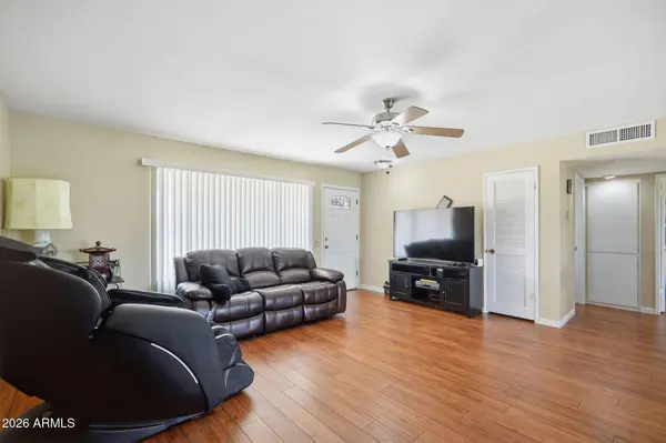 15227 N BOSWELL Boulevard, Sun City, AZ 85351