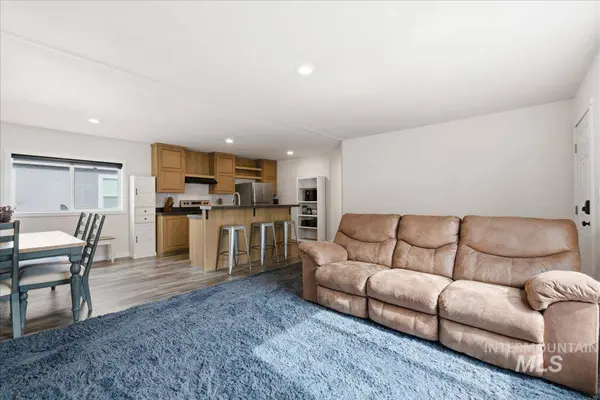 370 W 12th S Street, Mountain Home, ID 83647