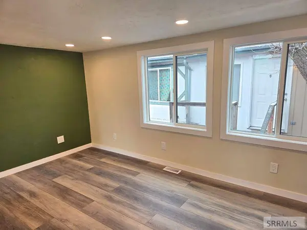 4920 S 5th Avenue, Pocatello, ID 83204