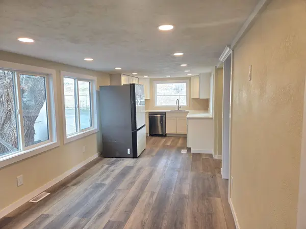 4920 S 5th Ave Trlr #8, Pocatello, ID 83204