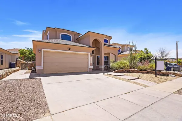 3152 RUSTIC HIDDEN DR, El Paso, TX 79938