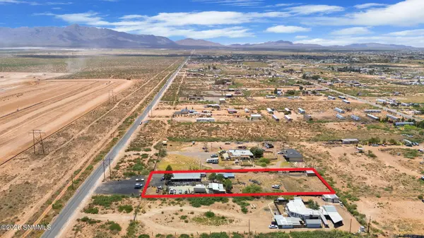 832 State Line DR, Chaparral, NM 88081