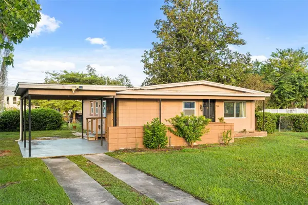 304 COSMOS DR, Orlando, FL 32807