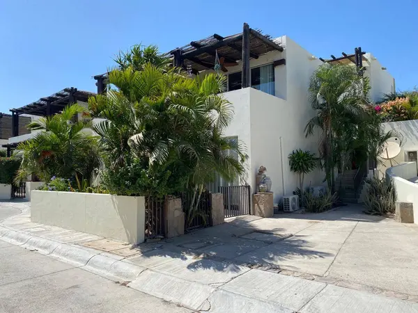 27 Casa Vista Land's End, Cabo Corridor,