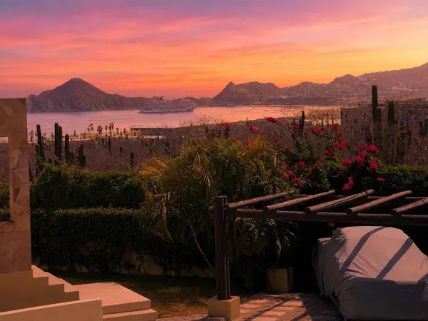 27 Casa Vista Land's End, Cabo Corridor,
