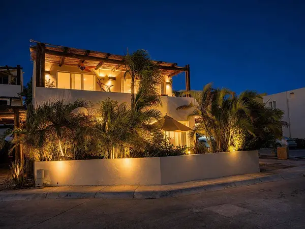 27 Casa Vista Land's End, Cabo Corridor,
