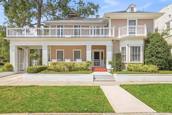 2119 W HILLS AVE, Tampa, FL 33606