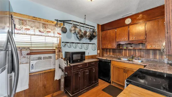 2802 CANAL DR N, Lakeland, FL 33801