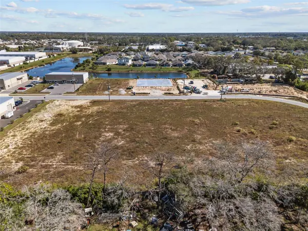 1498 NORTH BEND DR, Tarpon Springs, FL 34689