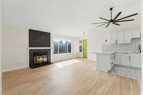 6279 Dayspring WAY, Sacramento, CA 95823