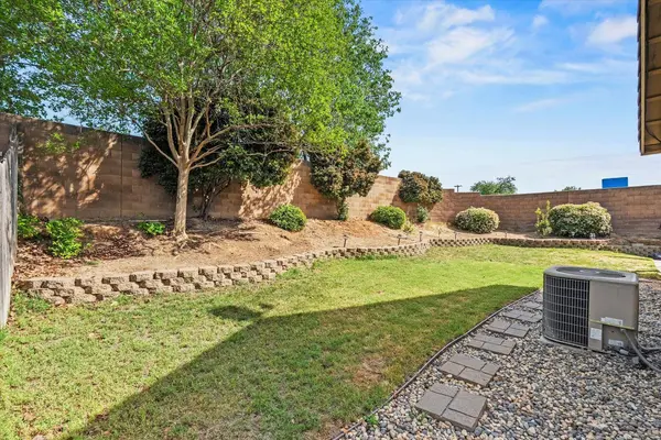 8300 White Spruce DR, Antelope, CA 95843