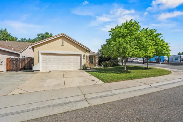 8300 White Spruce DR, Antelope, CA 95843