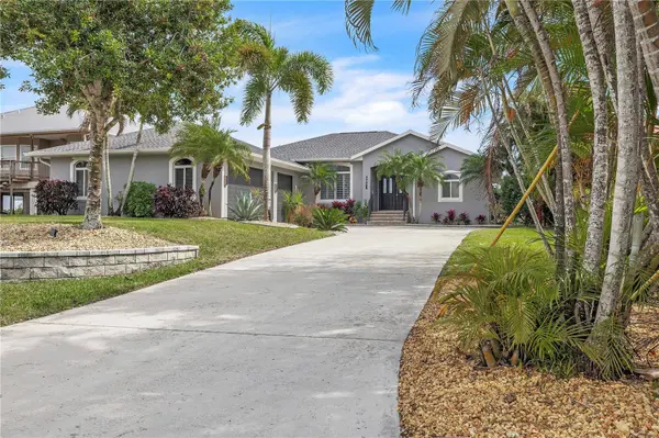 3708 PEACE RIVER DR, Punta Gorda, FL 33983