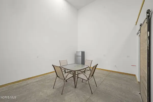 3720 E Clean ST, Port Clinton, OH 43452