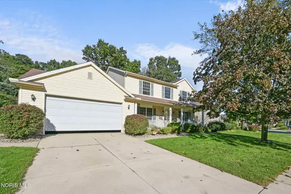 8124 Hidden Forest DR, Holland, OH 43528