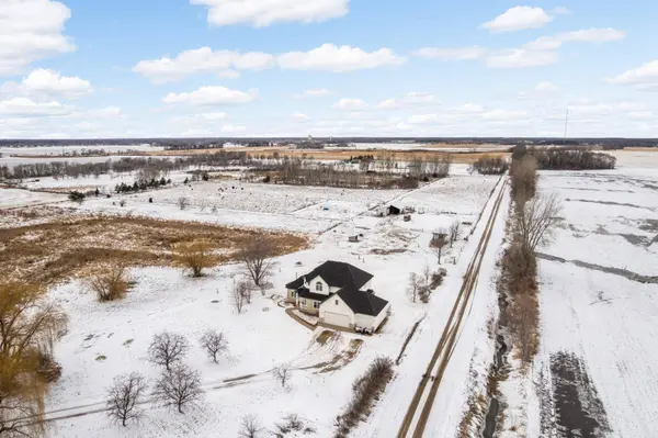 17672 County Road 14 NW, Big Lake, MN 55309