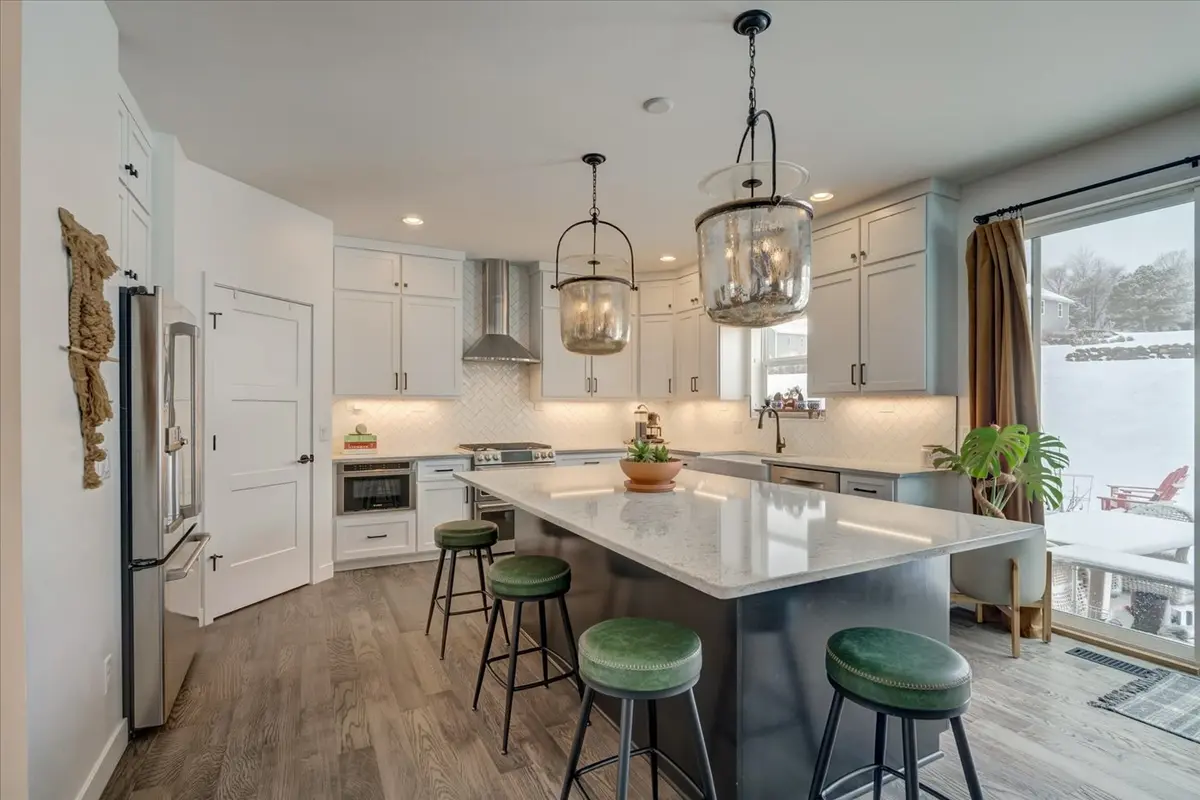 24-4757 Daybreak Ct Middleton-24