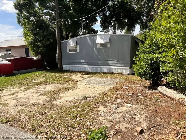 635 Lemon AVE, Sebring, FL 33870