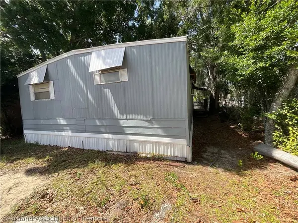 635 Lemon AVE, Sebring, FL 33870
