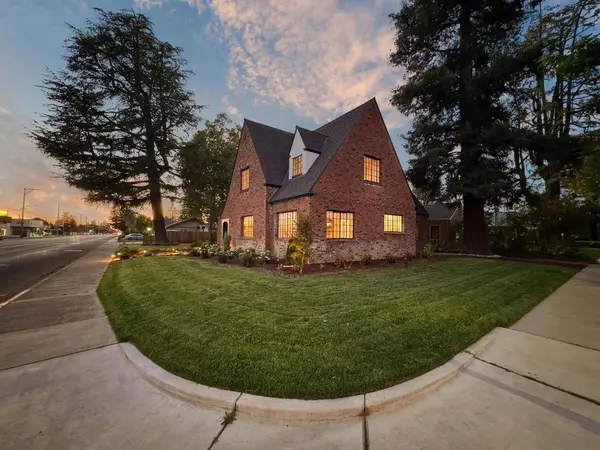 823 W Lodi AVE, Lodi, CA 95240