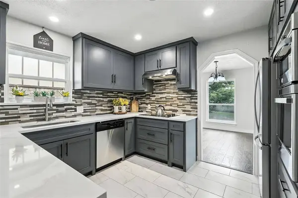 6916 Winchester Place, Fort Worth, TX 76133