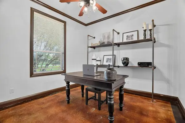 1717 Taylor Bridge Court, Burleson, TX 76028