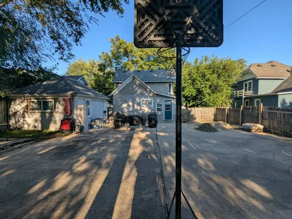 418 S Academy Street, Janesville, WI 53548