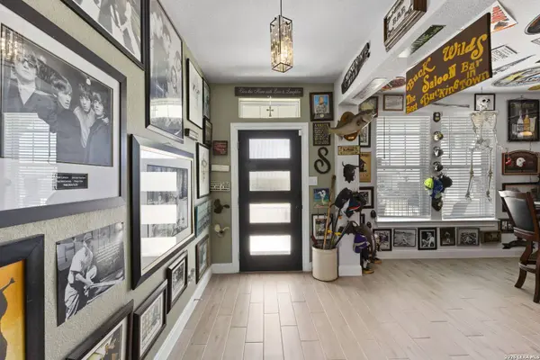 12839 Fort Belknap, San Antonio, TX 78245