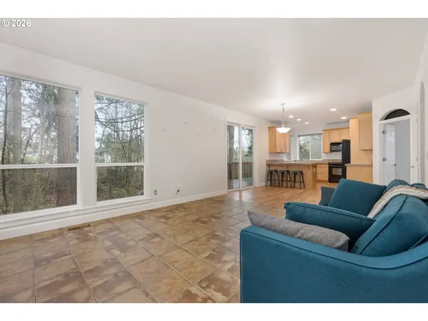 8503 SE 139TH CT, Portland, OR 97236