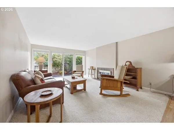 6510 HUNTINGTON CIR, Salem, OR 97306