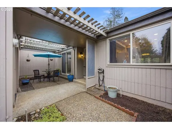 6510 HUNTINGTON CIR, Salem, OR 97306