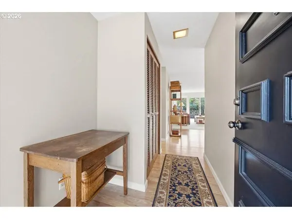 6510 HUNTINGTON CIR, Salem, OR 97306