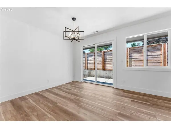 9545 SW 90th AVE, Portland, OR 97223